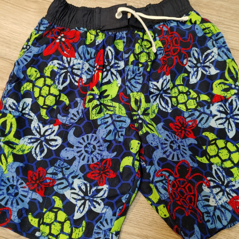 Boys size 4t swim trunks